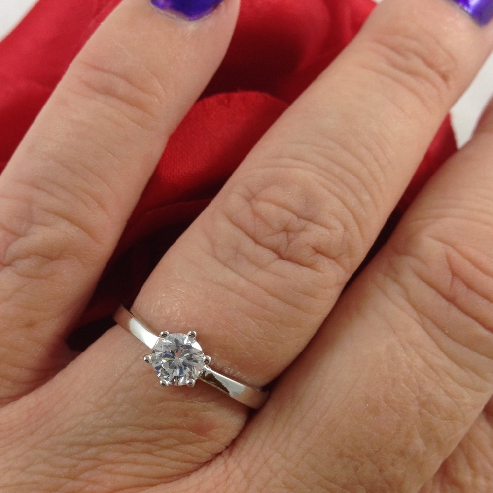 Sterling Silver Solitaire Ring With Round Cubic Z… - image 1